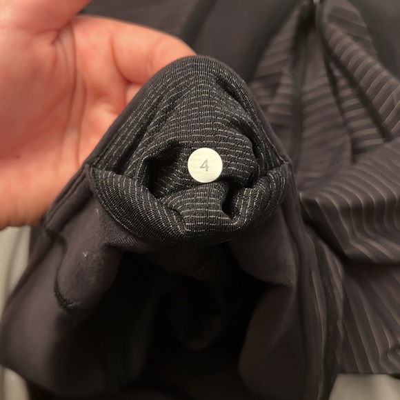 COPY - RARE Lululemon Conduit Tights Stripe Leggings size 4 - Picture 10 of 10